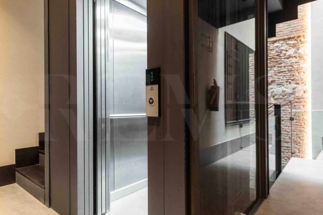 Eclectic & Elegant Apartment By Rems มาลากา ภายนอก รูปภาพ
